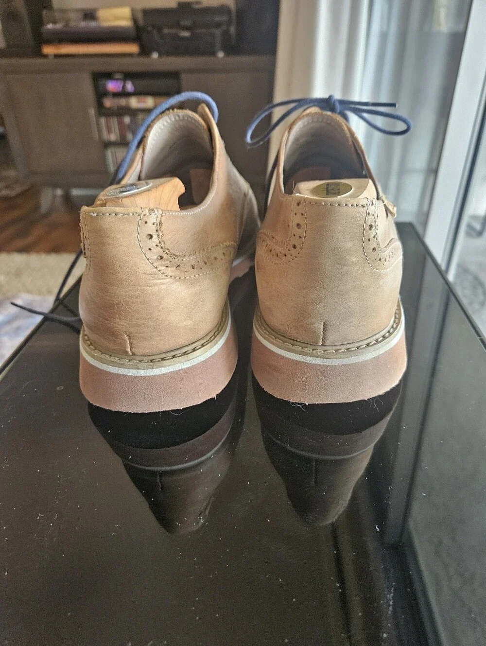 Men's PIKILINOS Tan Wingtip Lace Up Dress / Casual Shoes Size 45 (11,5 -12)
